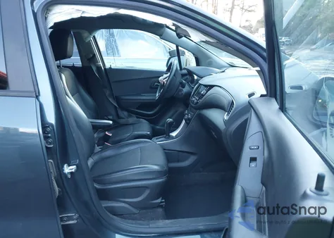 2021 Chevrolet Trax Awd Lt z USA, uszkodzony, nr VIN KL7CJPSM6MB364319